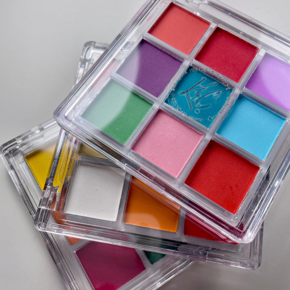 
                  
                    Magic Powder  - The Essentials Kit
                  
                