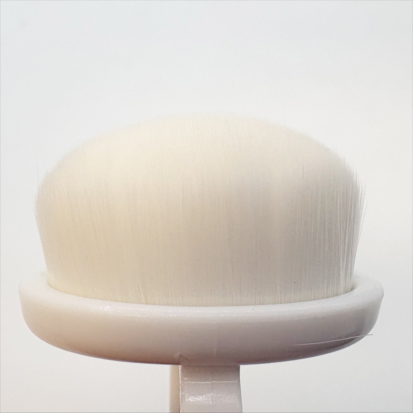 
                  
                    Dust Brush Ring | Lula Beauty
                  
                