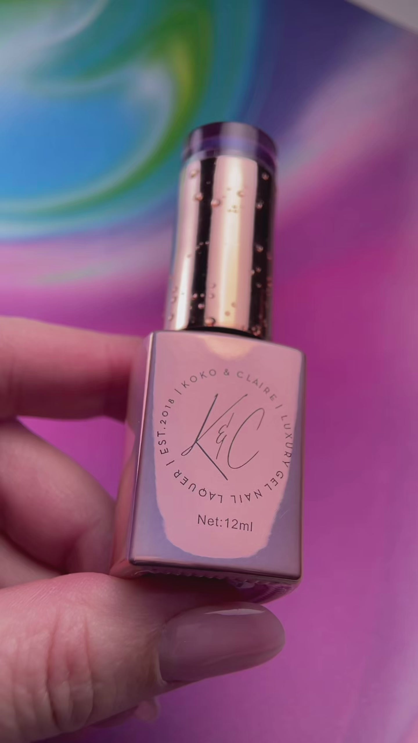 
                  
                    Load and play video in Gallery viewer, 578 - Blueberry Burst  (Cat-eye) - Hema Free | Koko &amp;amp; Claire Gel Polish
                  
                