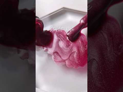 
                  
                    Load and play video in Gallery viewer, 575 - Starlit Rose  (Cat-eye) - Hema Free | Koko &amp;amp; Claire Gel Polish
                  
                