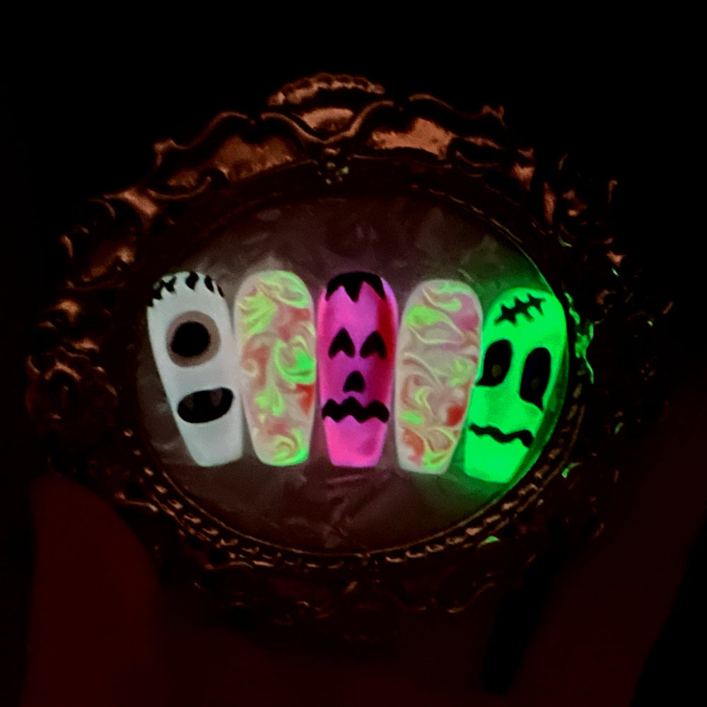 
                  
                    534 - Carve it Up! (Builder) Glow in the Dark! Limited Edition | Koko & Claire Gel Polish
                  
                