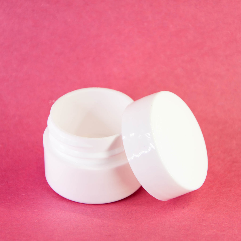 Empty Sample Container – Nail Techniques