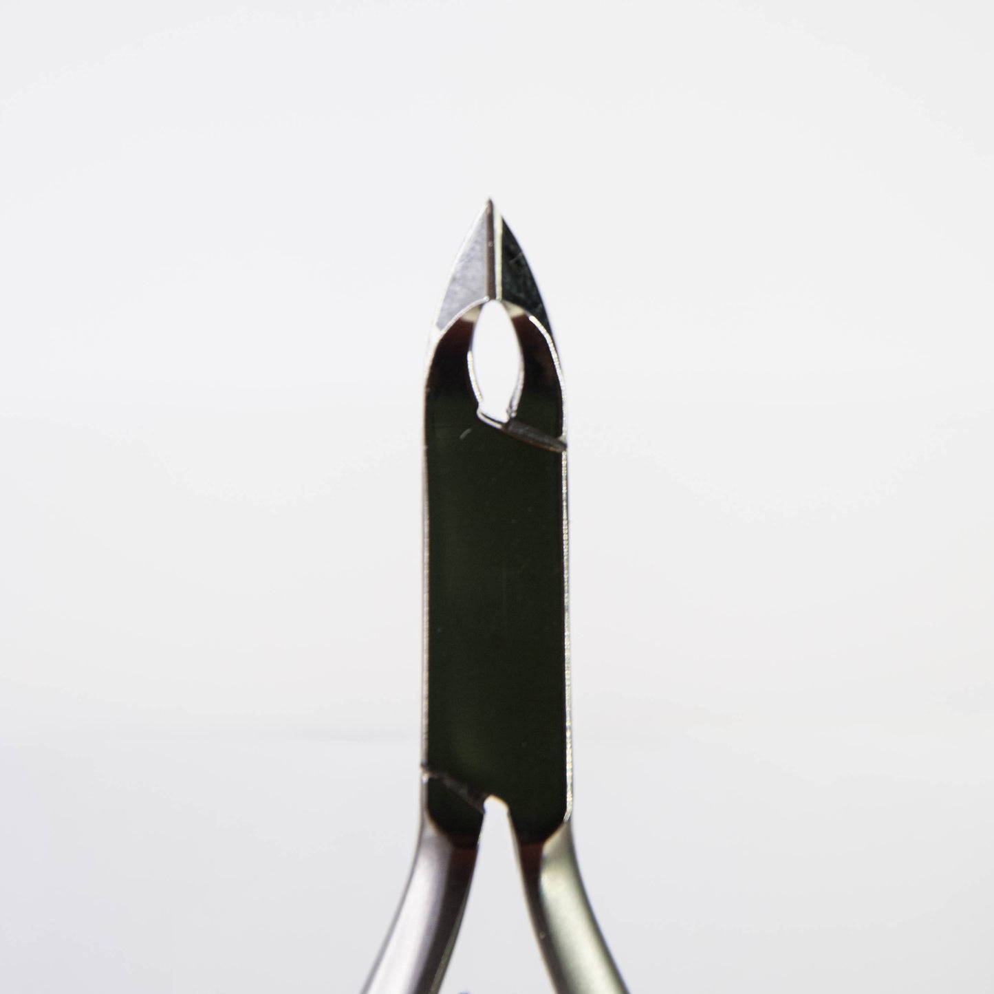 
                  
                    MBI-104D Cuticle Nipper | Double Spring 4.5" 1/2 Jaw
                  
                