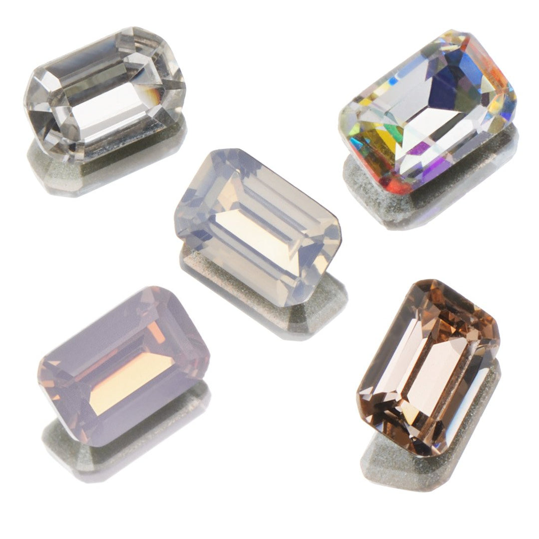 
                  
                    Clear as Mud Crystal Rhinestones ~ Rectangle Assorted Colours & Sizes10pk | Ugly Duckling
                  
                