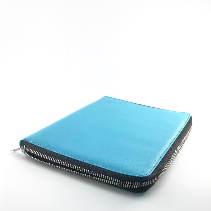 
                  
                    Erica's Bit Binder in Pink or Blue Holds 72 bits
                  
                